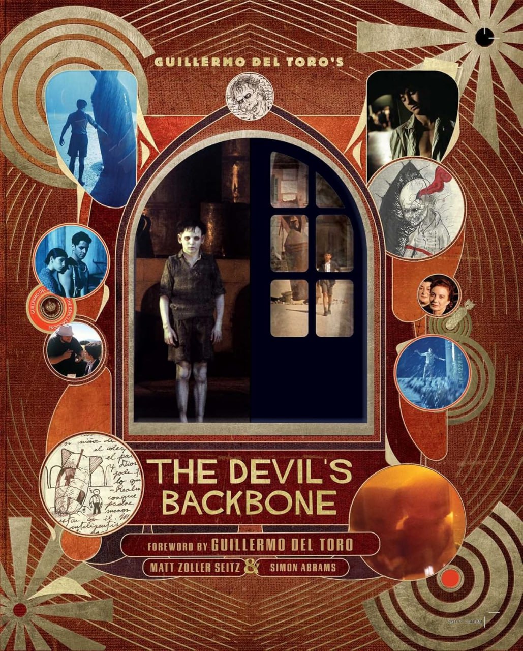 Portada ampliada de THE DEVIL'S BACKBONE