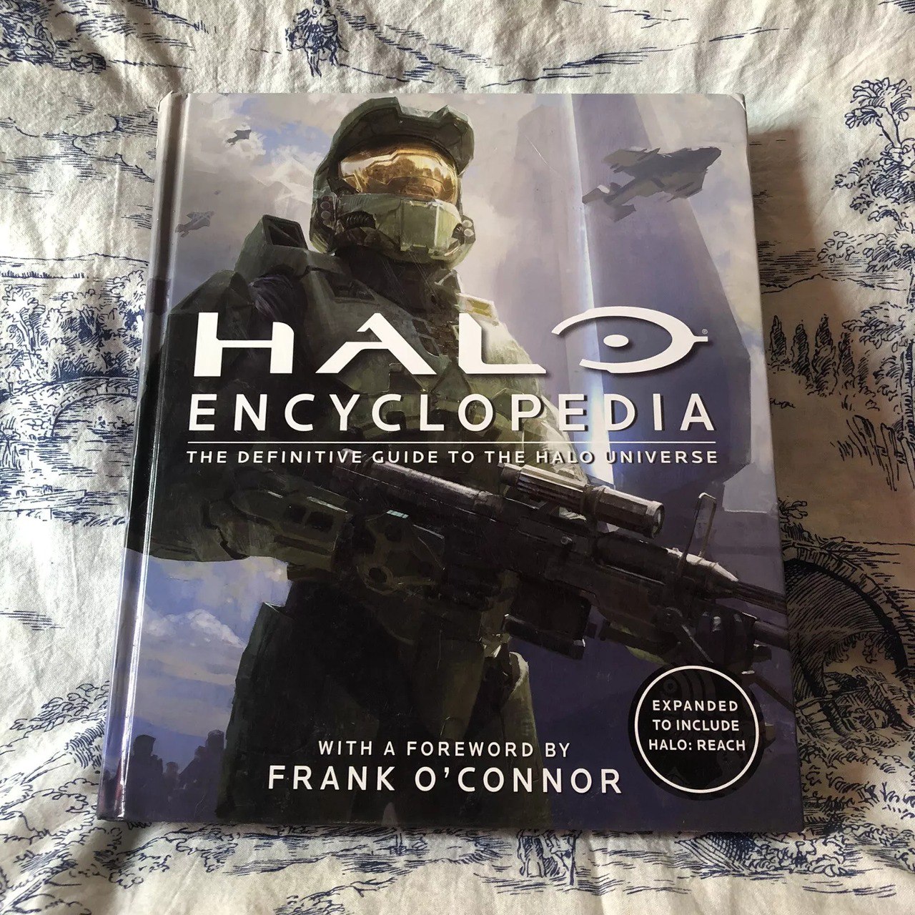 Portada ampliada de HALO ENCYCLOPEDIA
