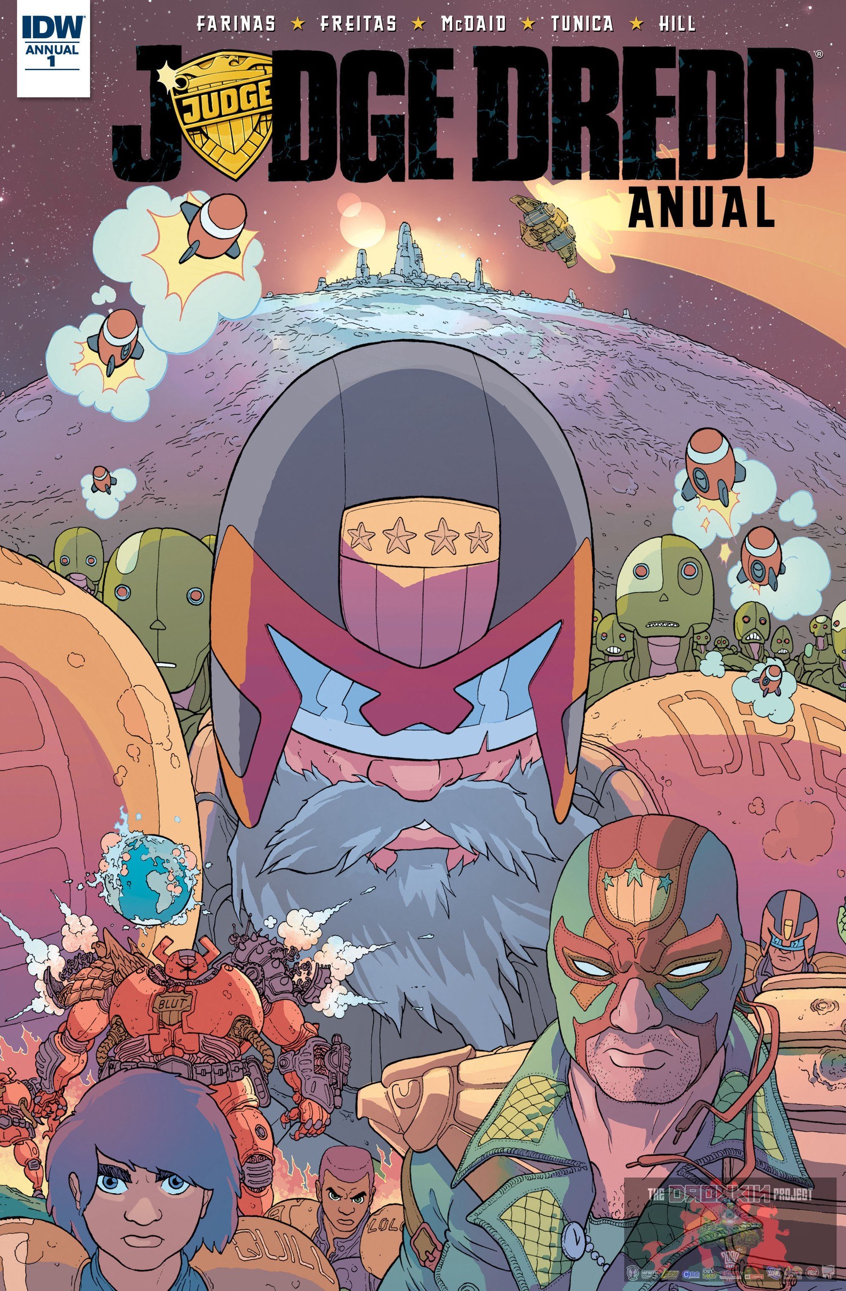 Portada ampliada de JUDGE DREDD ANUAL