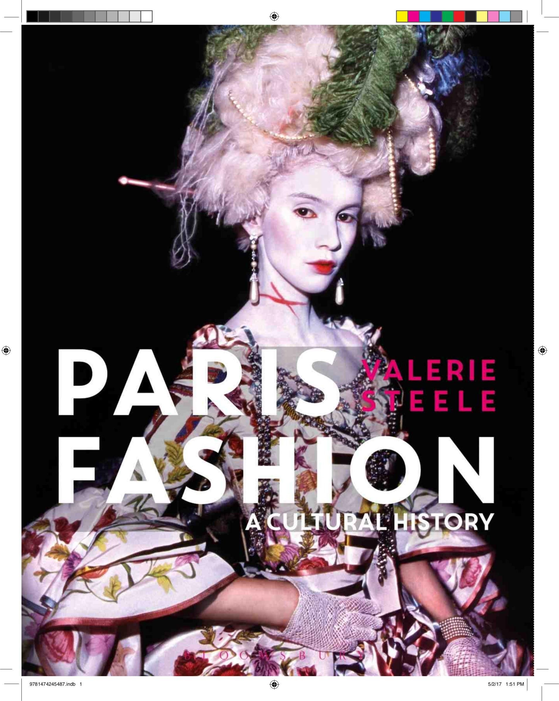 Portada ampliada de PARIS FASHION