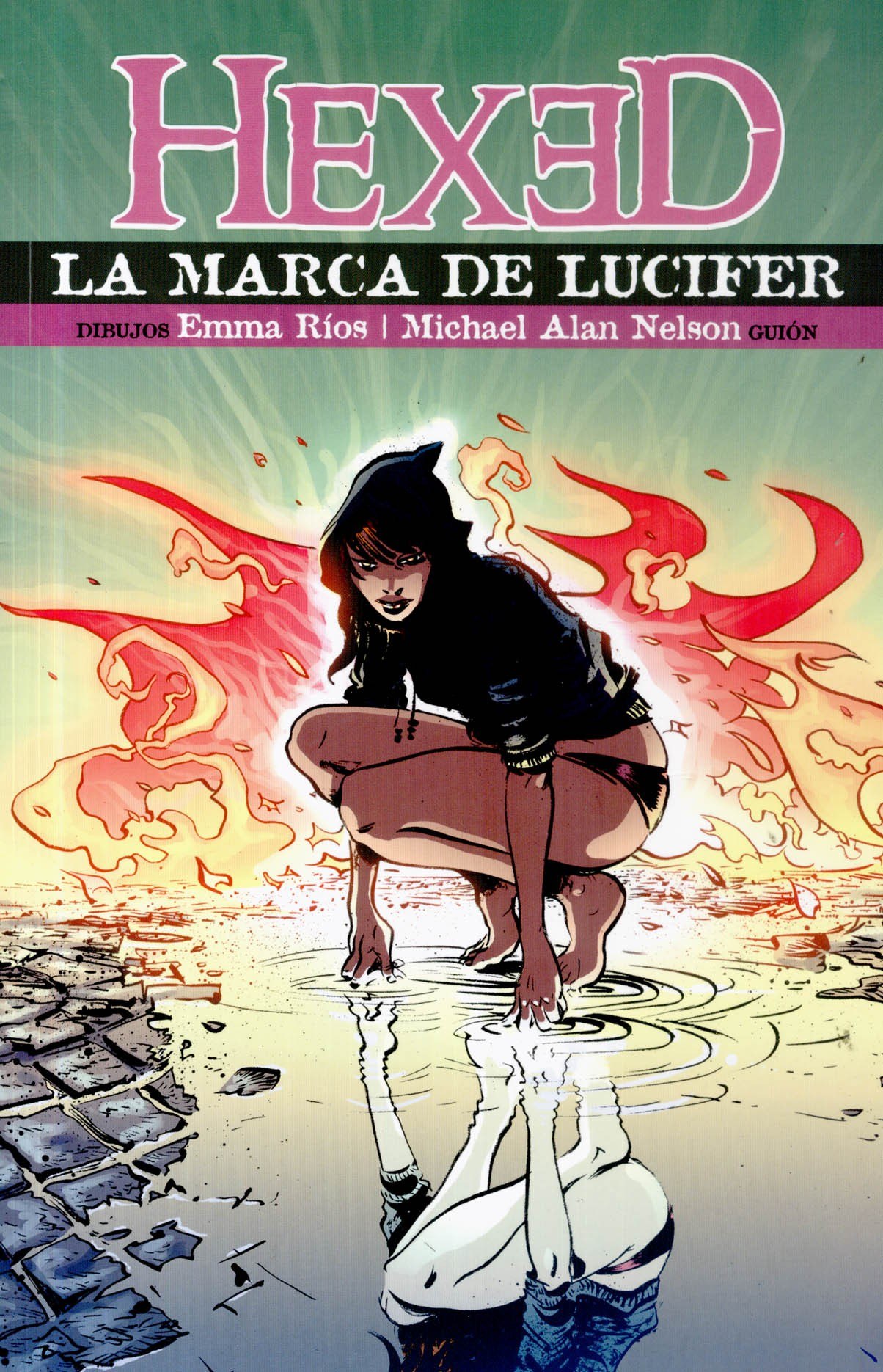 Portada ampliada de HEXED