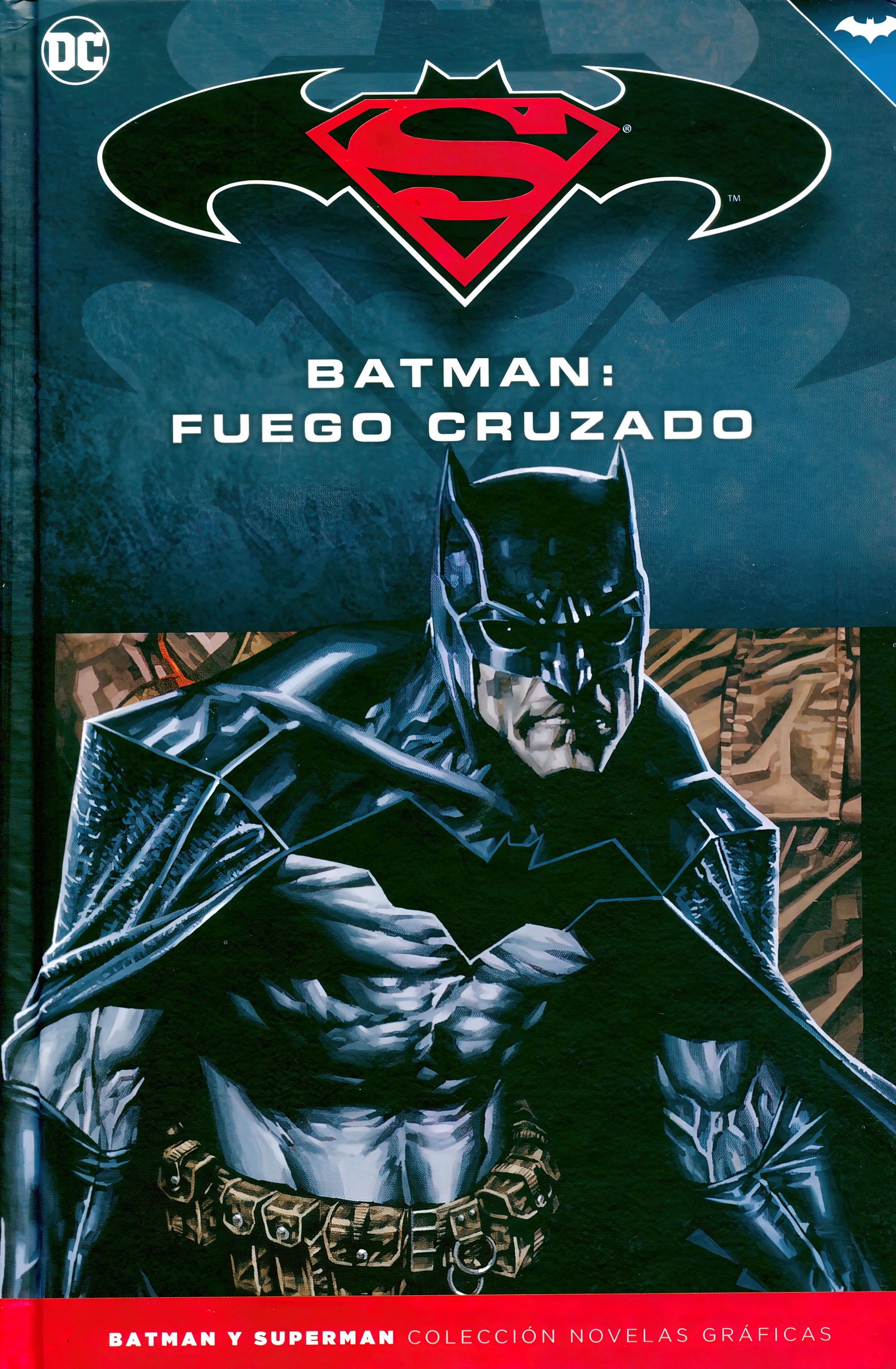 Portada ampliada de BATMAN: FUEGO CRUZADO
