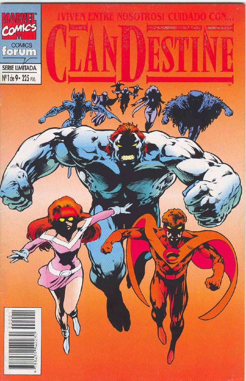 Portada ampliada de CLANDESTINE