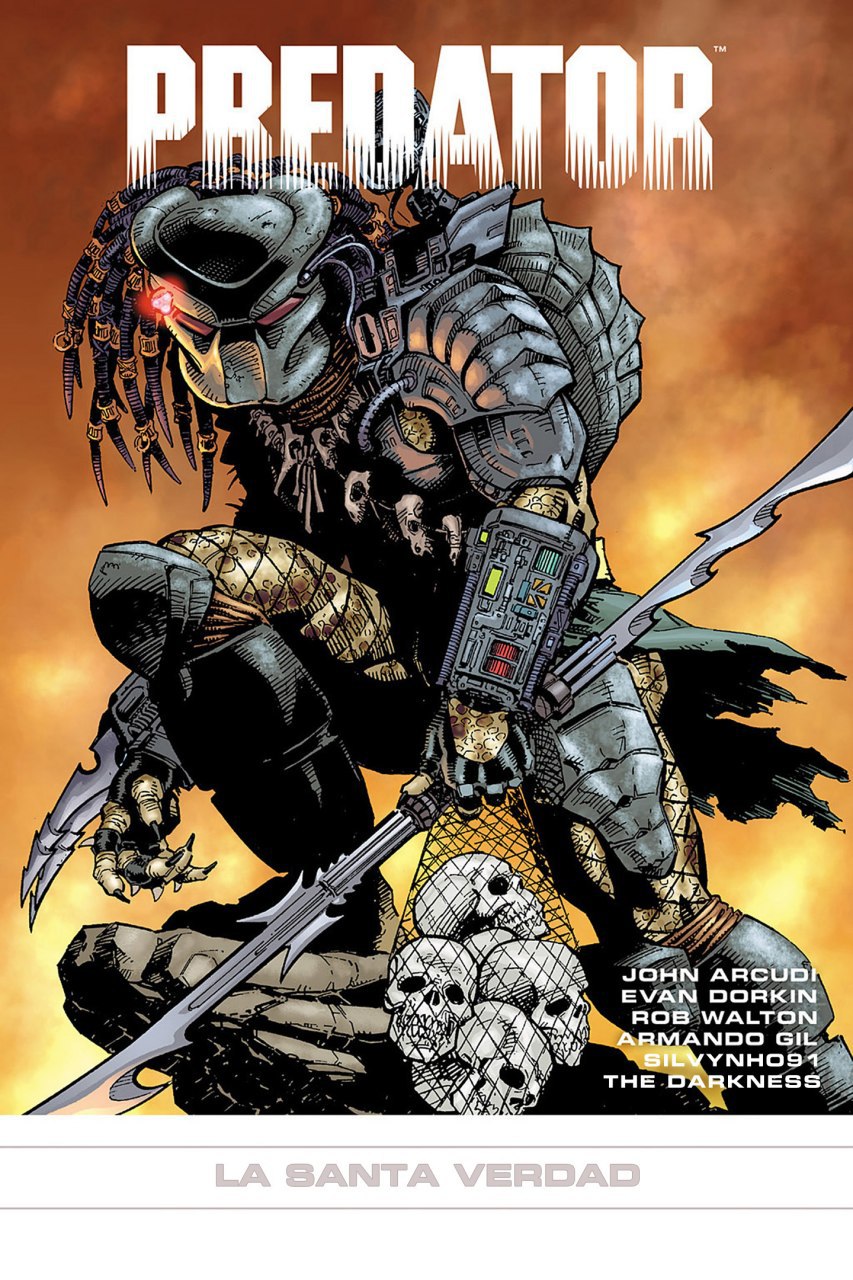 Portada ampliada de PREDATOR